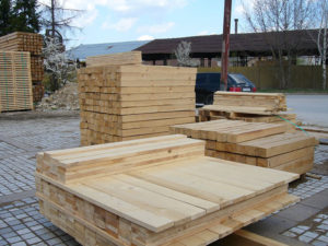 Дървен материал 06