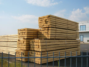 Дървен материал 09
